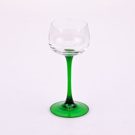 Verre à vin d'Alsace avec pied vert