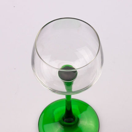 Verre à vin d'Alsace avec pied vert