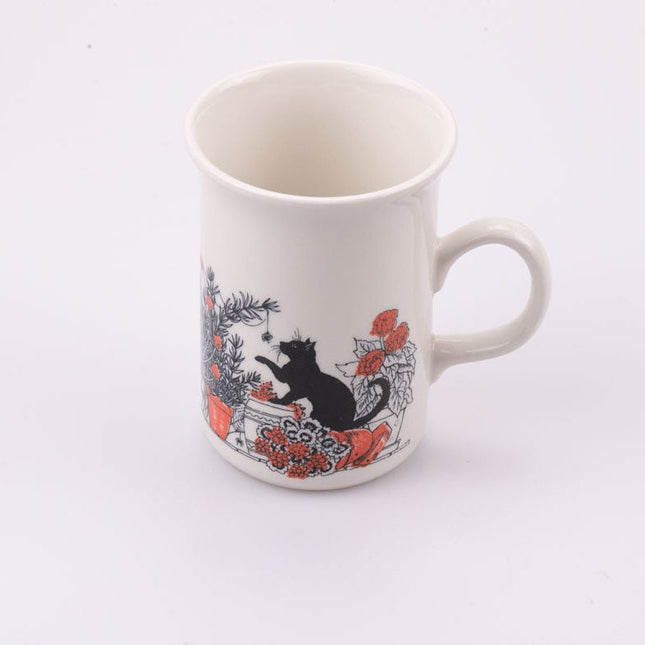 Mug vintage en porcelaine anglaise Churchill 