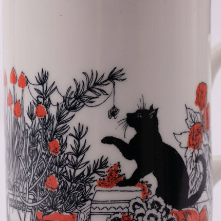 Mug vintage en porcelaine anglaise Churchill 