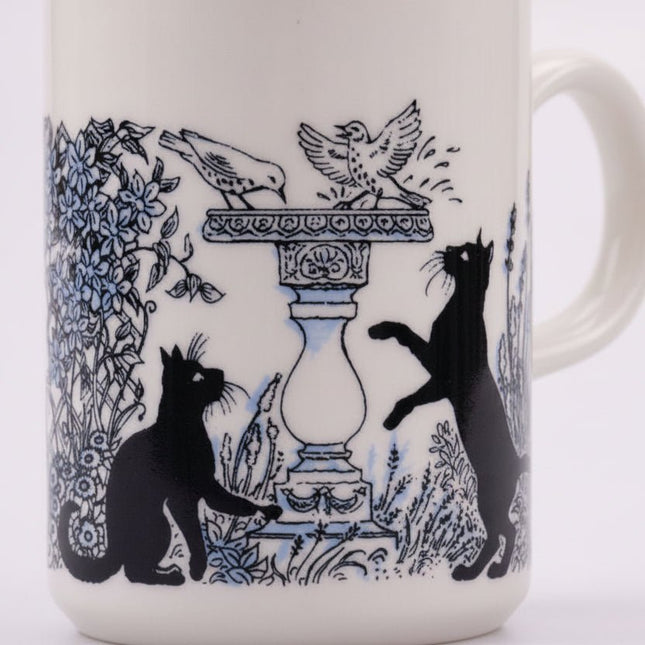 Mug vintage en porcelaine anglaise Churchill