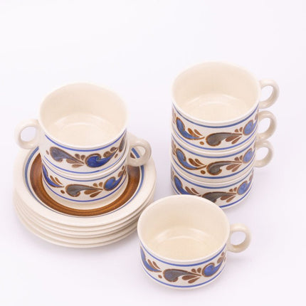6 tasses à café et sous-tasses blanc/beige Boch Keramis avec une décor bleu et caramel