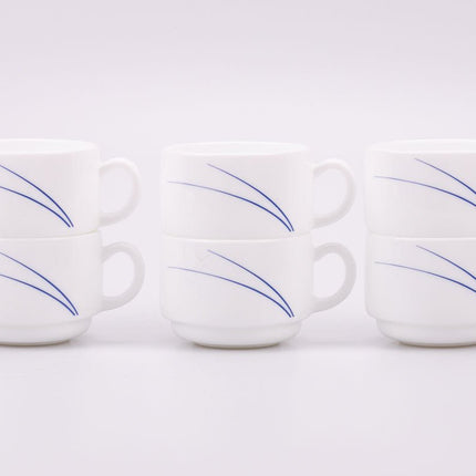 6 tasses et sous-tasses blanches Arcopal à motif bleu