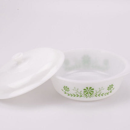 Plat à four Glasbake avec couvercle en opaline blanc avec motif floral vert