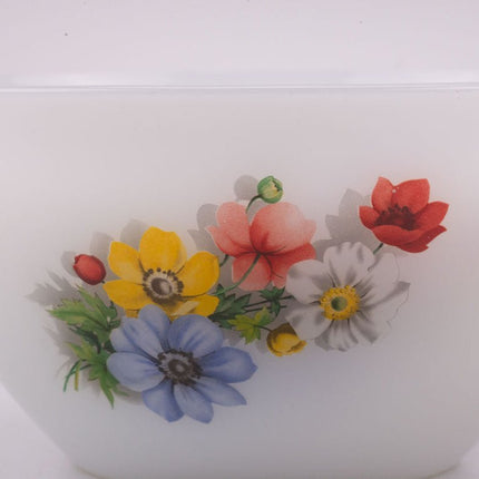 Set de 5 saladiers Arcopal Anémone en verre opalin blanc