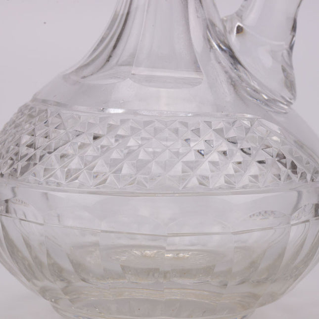 Carafe en cristal estampillée Saint-Louis Trianon
