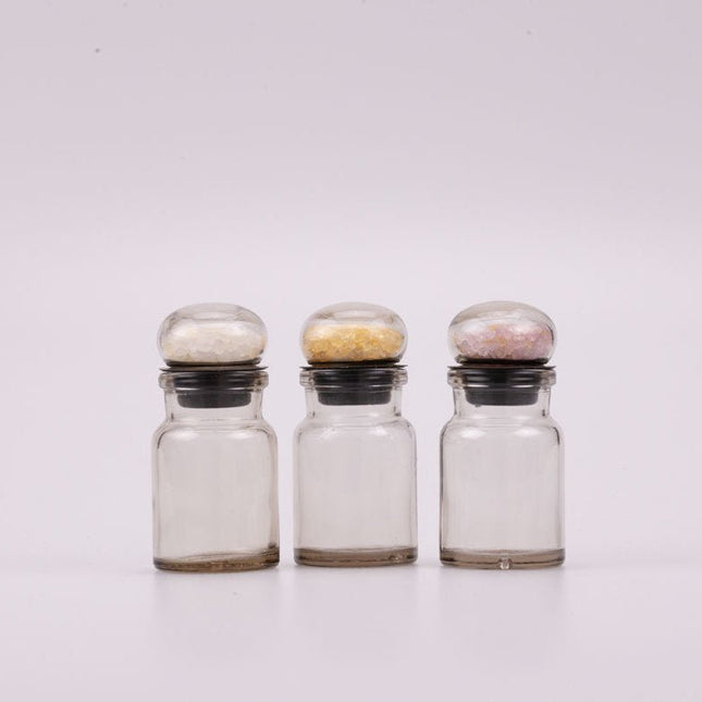 3 petits pots en verre avec couvercle