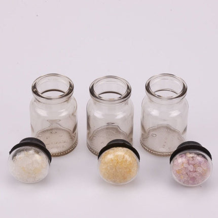 3 petits pots en verre avec couvercle
