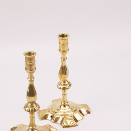 2 chandeliers en laiton Angleterre