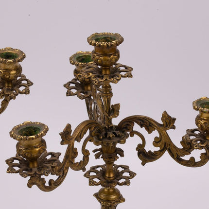 Candélabre ancien en bronze à 4 lumières