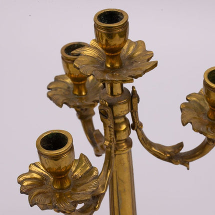 Candélabre ancien en bronze à 4 lumières