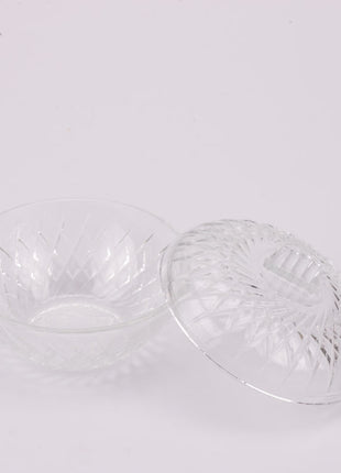 Bonbonnière en verre taillé transparent