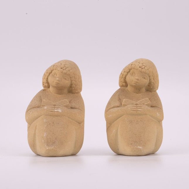 Figurine liseuse en grès Marbell Stone Art
