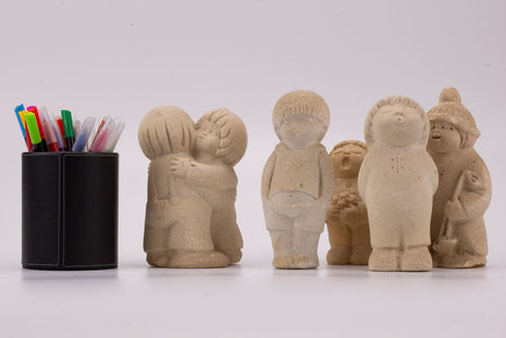 Lot de 5 figurines beiges en grès Marbell StoneArt