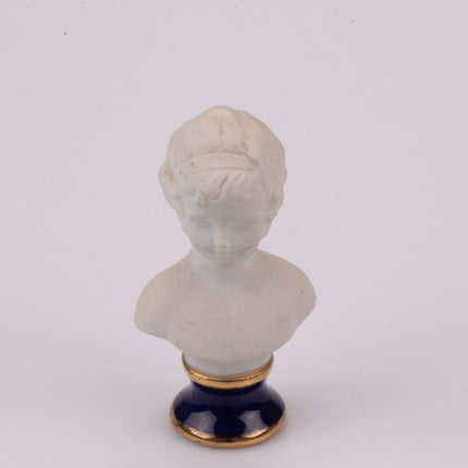 Buste petite fille en biscuit Limoges blanc