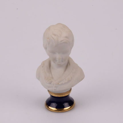 Buste petit garçon en biscuit Limoges blanc