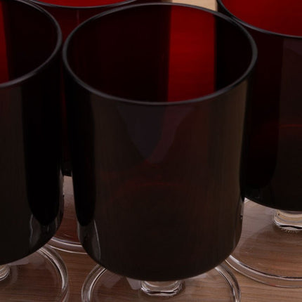 5 verres vintage couleur rubis sur pied
