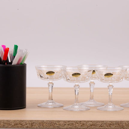 5 petits verres en cristal d'Arques