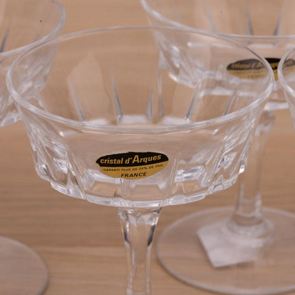 5 kleine kristallen glaasjes van Arques