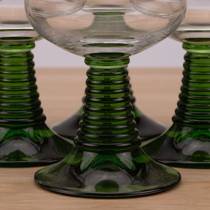 9 verres à vin d'Alsace petit Roemer