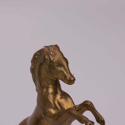 Figurine cheval cabré en laiton doré
