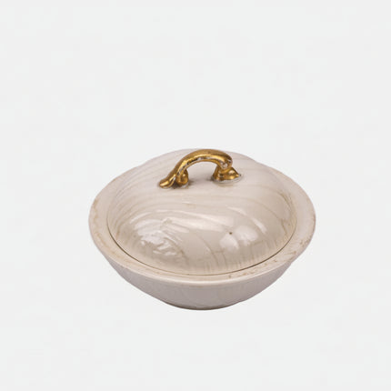 Porte-savon en porcelaine crème et doré