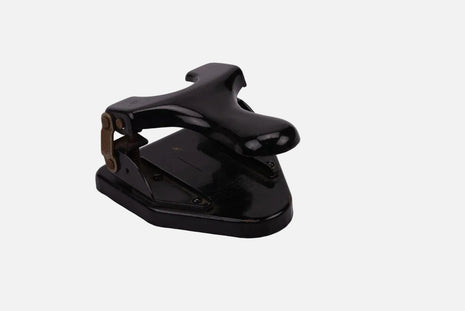 Perforatrice en métal noir