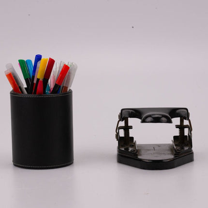 Perforatrice en métal noir