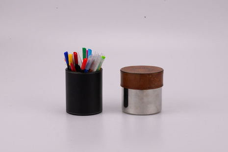 Boîte de rangement en liège et métal argenté et brun