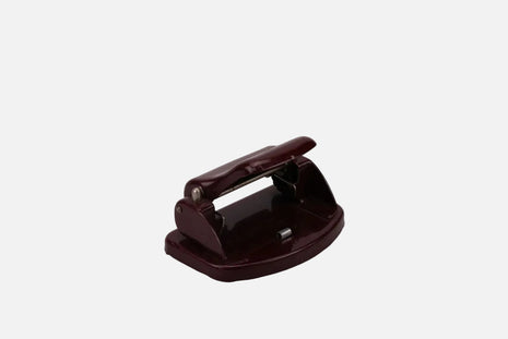 Perforatrice en métal bordeaux