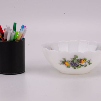 Saladier Arcopal blanc motifs de fruits collection Fruits de France