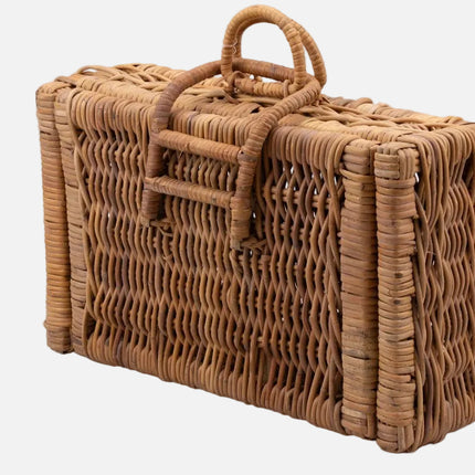 Valisette beige en osier refermable avec hanse