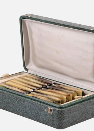 Coffret de 24 couteaux de table 12 grands et 12 petits