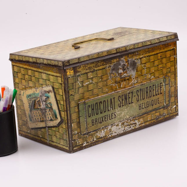 Boîte ancienne en métal Senez-Sturbelle forme panier osier