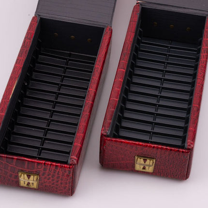 Boite à rangement de cassettes audio en cuir rouge
