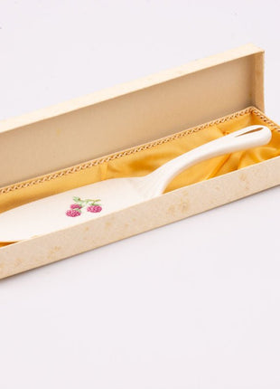 Pelle à tarte en porcelaine blanche avec boîte d'origine