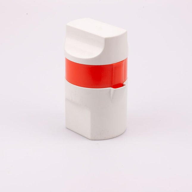 Presse-agrumes en plastique blanc et orange