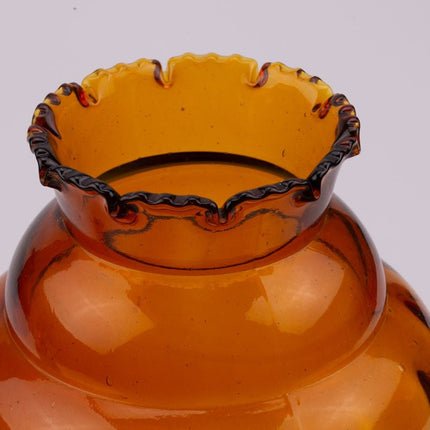 Vase vintage Art Déco en verre ambré à col ondulé - Hauteur 25 cm