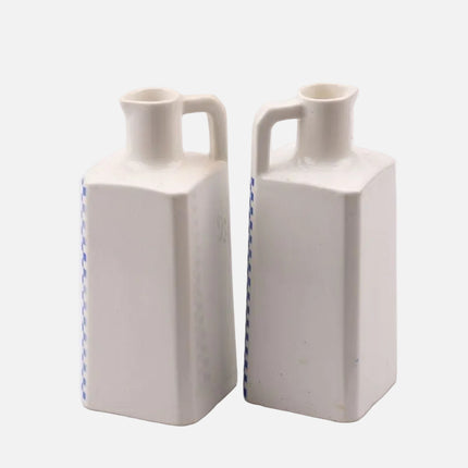 Pot à huile et pot à vinaigre en porcelaine blanche