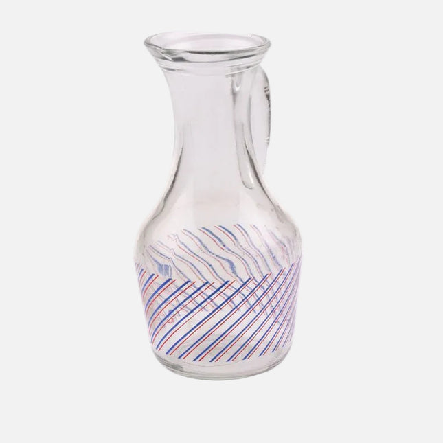 Carafe à eau vintage en verre lignée rouge et bleu