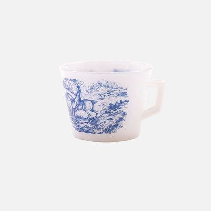 4 tasses et sous-tasses Arcopal modèle Toile de Jouy blanc
