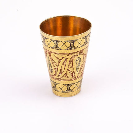 Verre à lassi indien en laiton ciselé