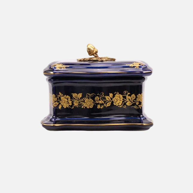 Boite d'exception en porcelaine de Limoges bleue et dorée