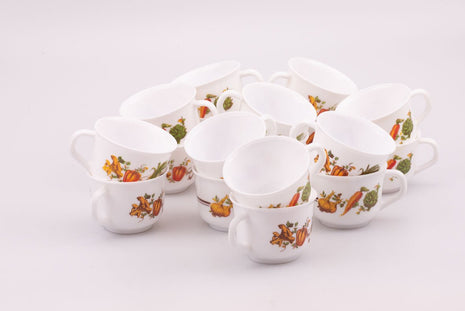 Tasse Arcopal Pot-au-feu blanche avec motifs légumes 