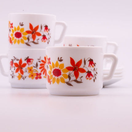 4 Arcopal Flore kopjes en schotels