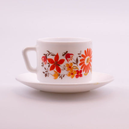 4 Arcopal Flore kopjes en schotels