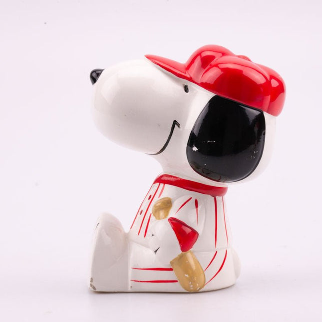 Figurine Snoopy baseball 1958-1966 en porcelaine