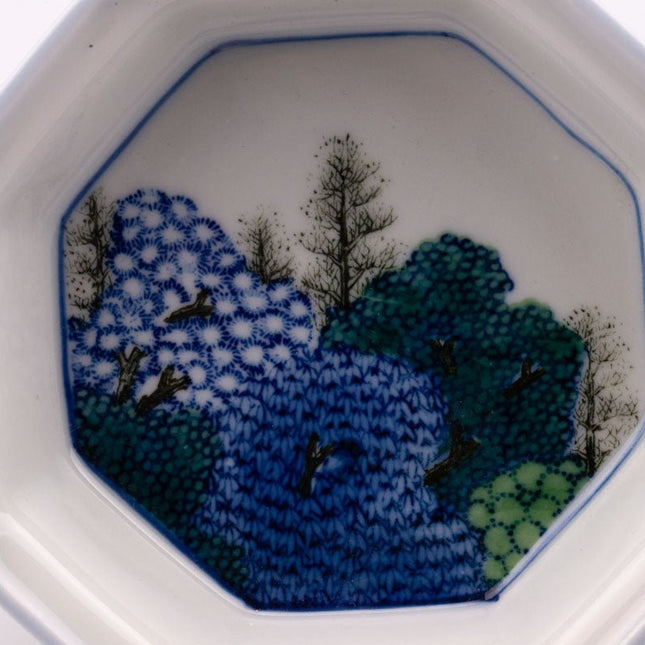 Coupelle octogonale Takahashi en porcelaine blanche et motifs bleus