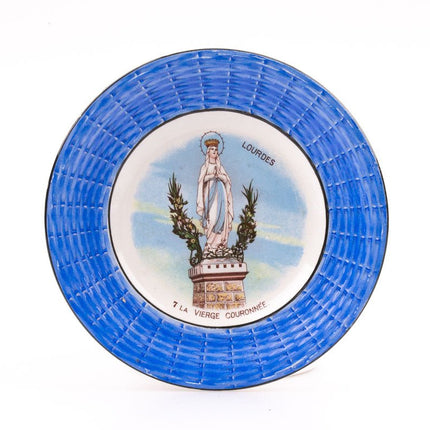 5 assiettes de Lourdes Digoin et Sarreguemines avec photos