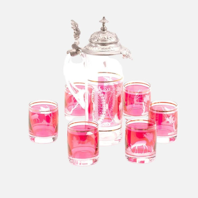 Ensemble de 6 verres et d'une cruche en cristal rouge